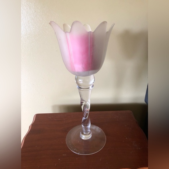 Retro Tulip Top Twisted Stem Glass Candle Holder - Picture 2 of 5